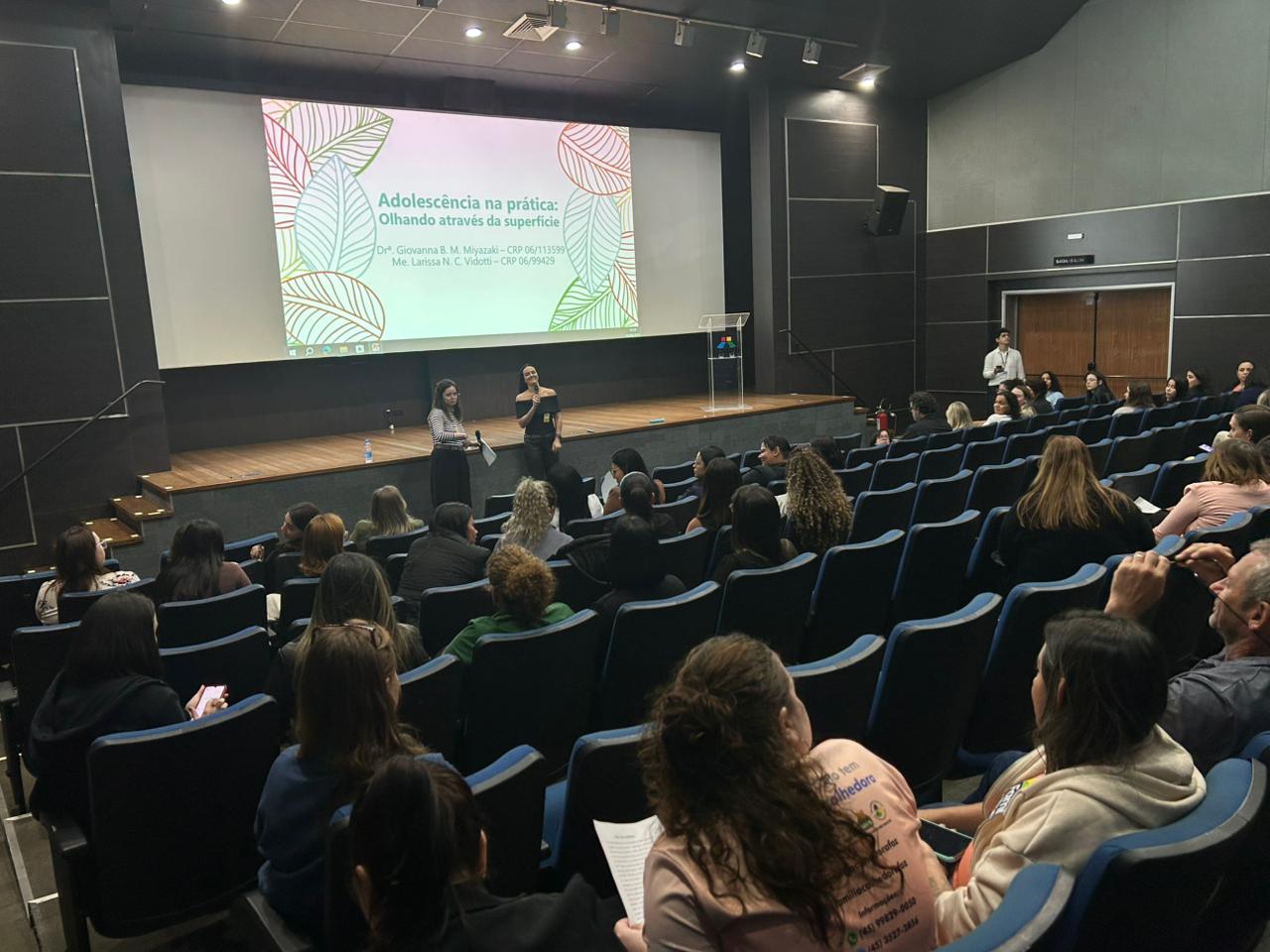 Workshop sobre Manejo de Adolescentes Capacita a Rede